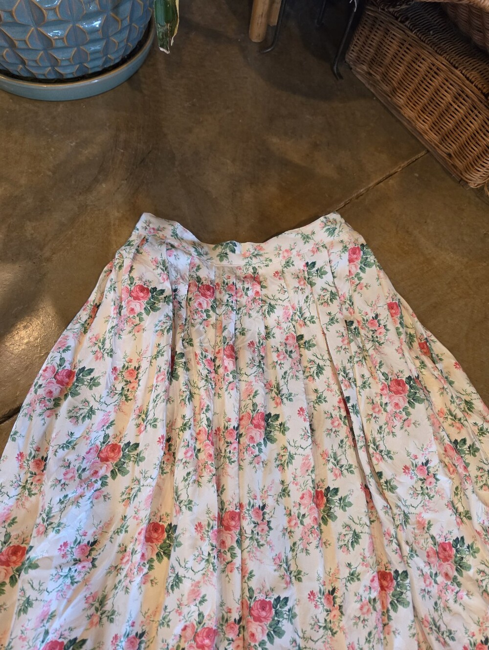 Vintage Floral 100% Silk Midi Length Flowy Skirt~27in Waist By VICTORIA ASHLEY - Picture 5 of 7